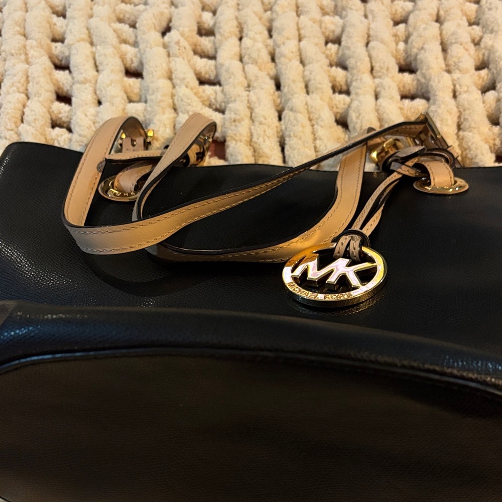 Michael Kors Black and Tan Shoulder Bag